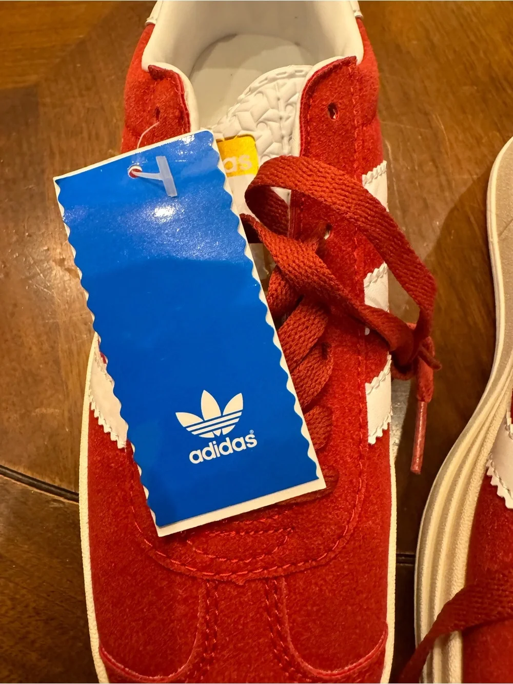 NWT adidas Gazelle Bold Platform Sneakers Red/White - Women's Size 6 Streetwear